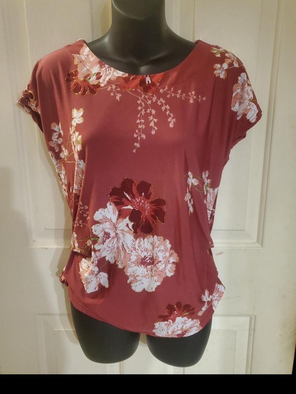 Jon & Anna Dusty Rose Floral Short Sleeve Blouse